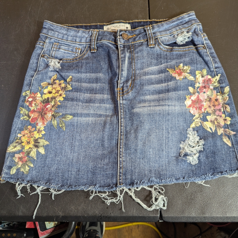 Angel Kiss Blue Floral Embroidered Mini Skirt